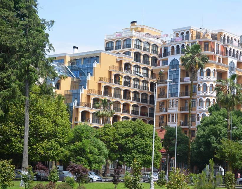 Apartment On Rustaveli 15 Batumi Exterior foto